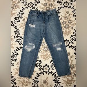 Cute Ripped Mom Jeans